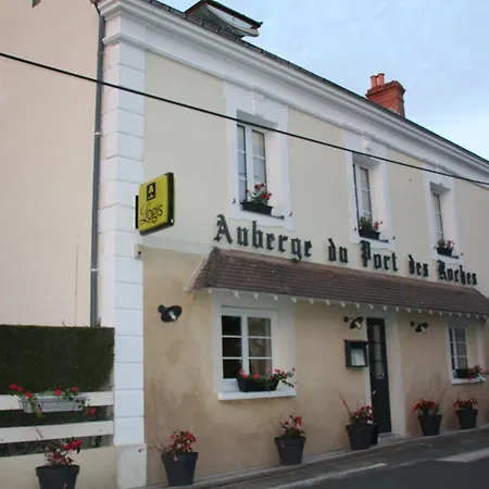 Logis Hotel Auberge Du Port Des Roches Otel Luche-Pringe